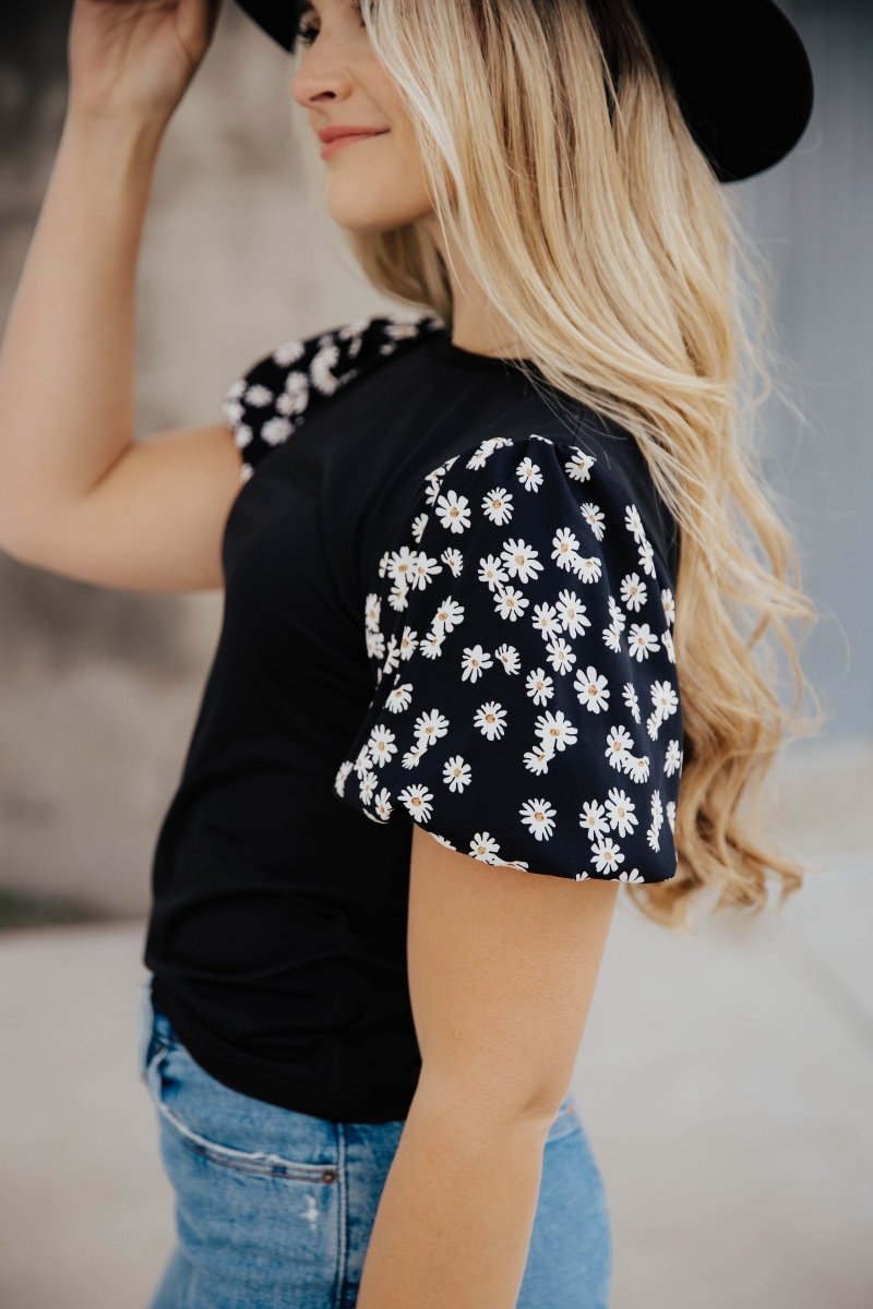 FLORAL SLEEVE BLOUSE IN BLACK DAISY - MIKAROSE WHOLESALE
