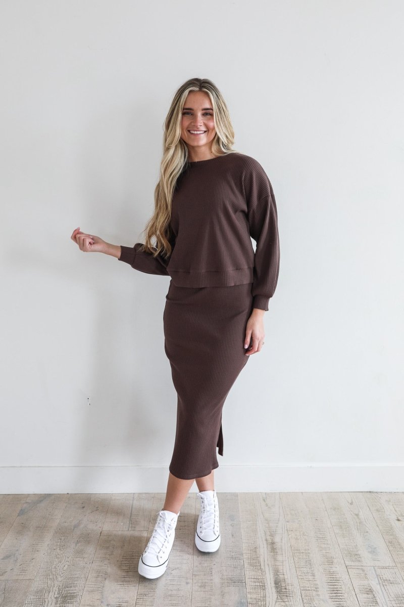 OVERSIZED RIBBED SWEATER PLUS IN CHOCOLATE - MIKAROSE WHOLESALE